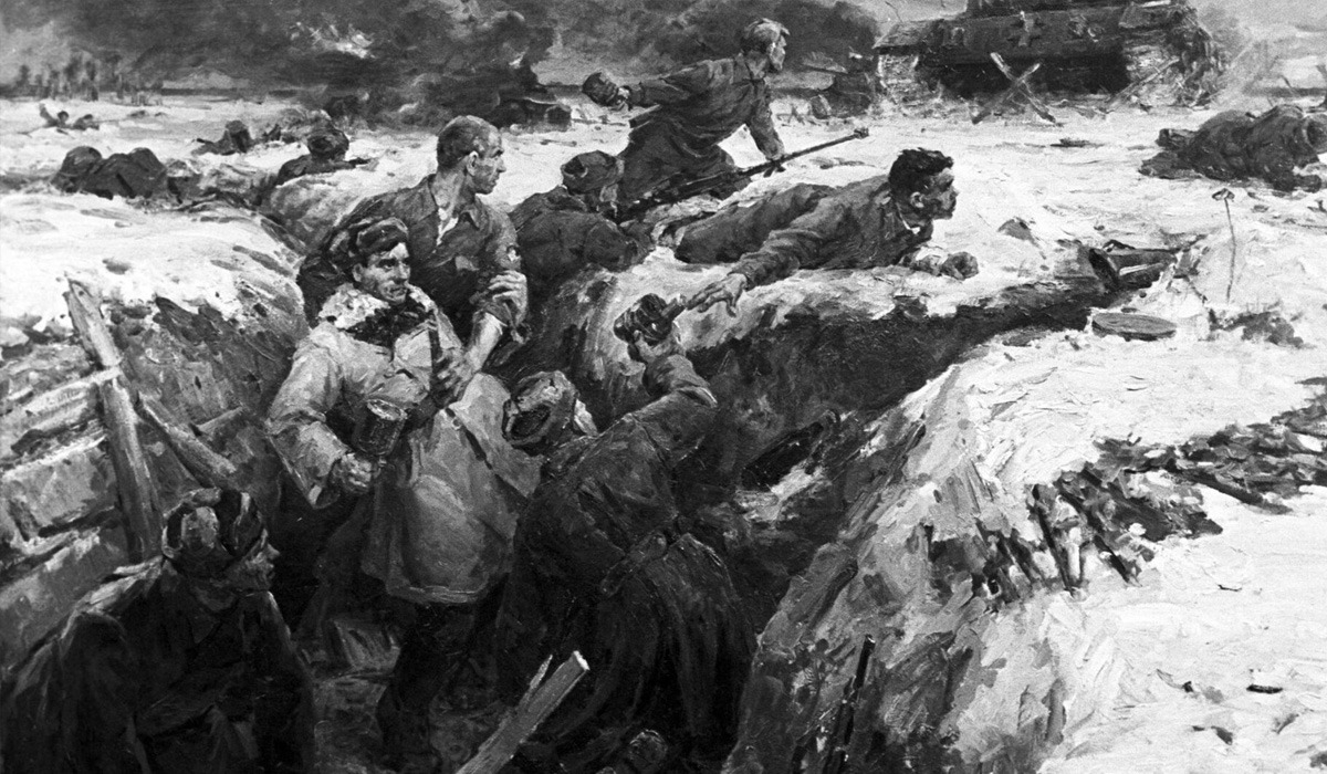 Соғыс жылдарында әйелдер эскадрильясында оттықшы болып қызмет еткен. Соғыс жылдарында әйелдер эскадрильясында оттықшы болып қызмет еткен.